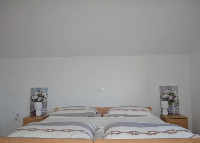 Lägenhet Niko Gornji Karin