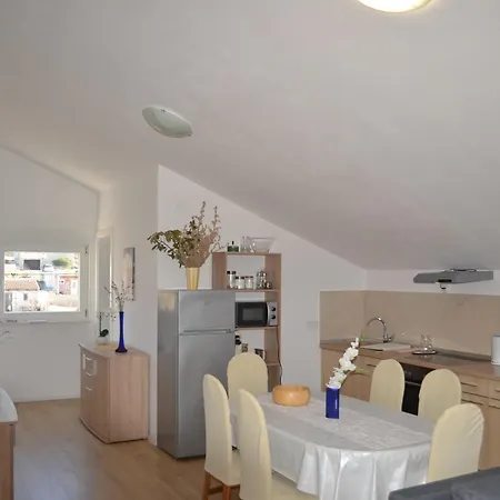 Niko Apartman